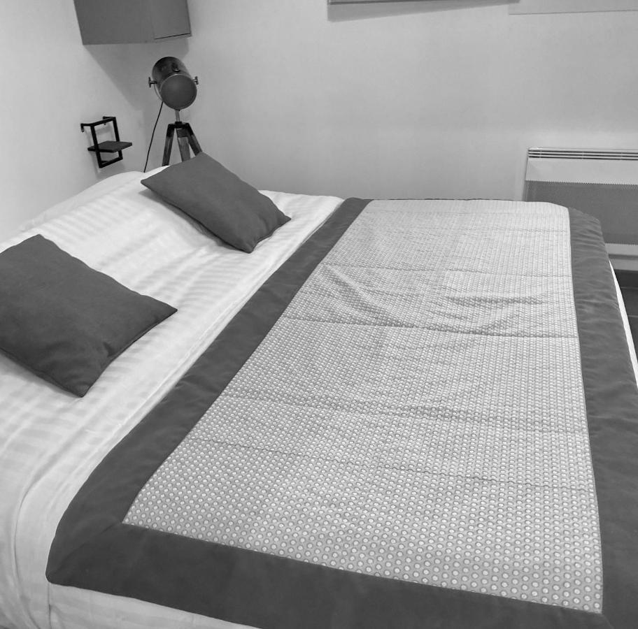 Sejour Romantique Jacuzzi Interieur Prive Le Vigan  Exteriér fotografie